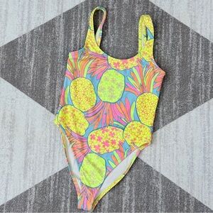 Chubbies Girl Next Door Pineapple Swimsuit Small